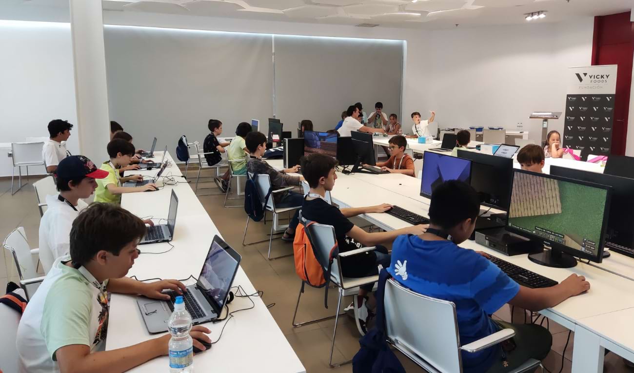 ¡Vuelve el Campus de Robótica Vicky Foods!