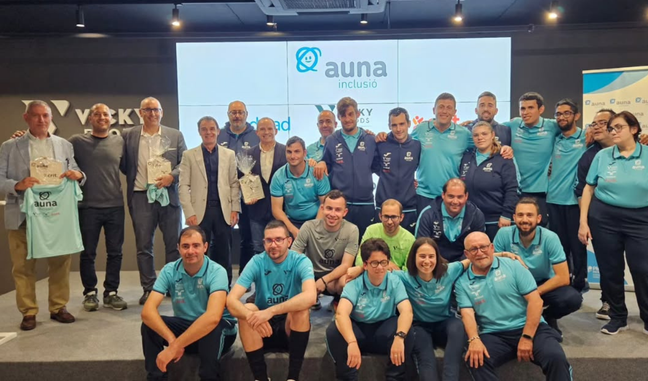 Patrocinamos el equipo AUNA Inclusió,  por una sociedad más equitativa y solidaria